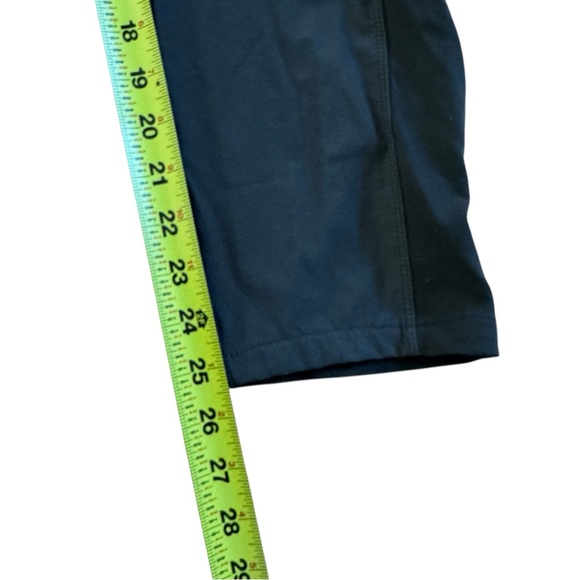 Athleta Aspen Olive Green Headlands Hybrid Cargo Pants Leggings High Rise Sz 16 - Picture 7 of 11